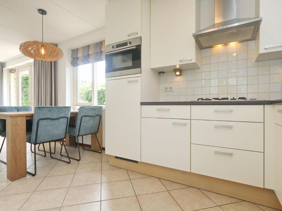 Comfortable Holiday Home With A Garden At 1.1Km From The Sea Noordwijk Luaran gambar